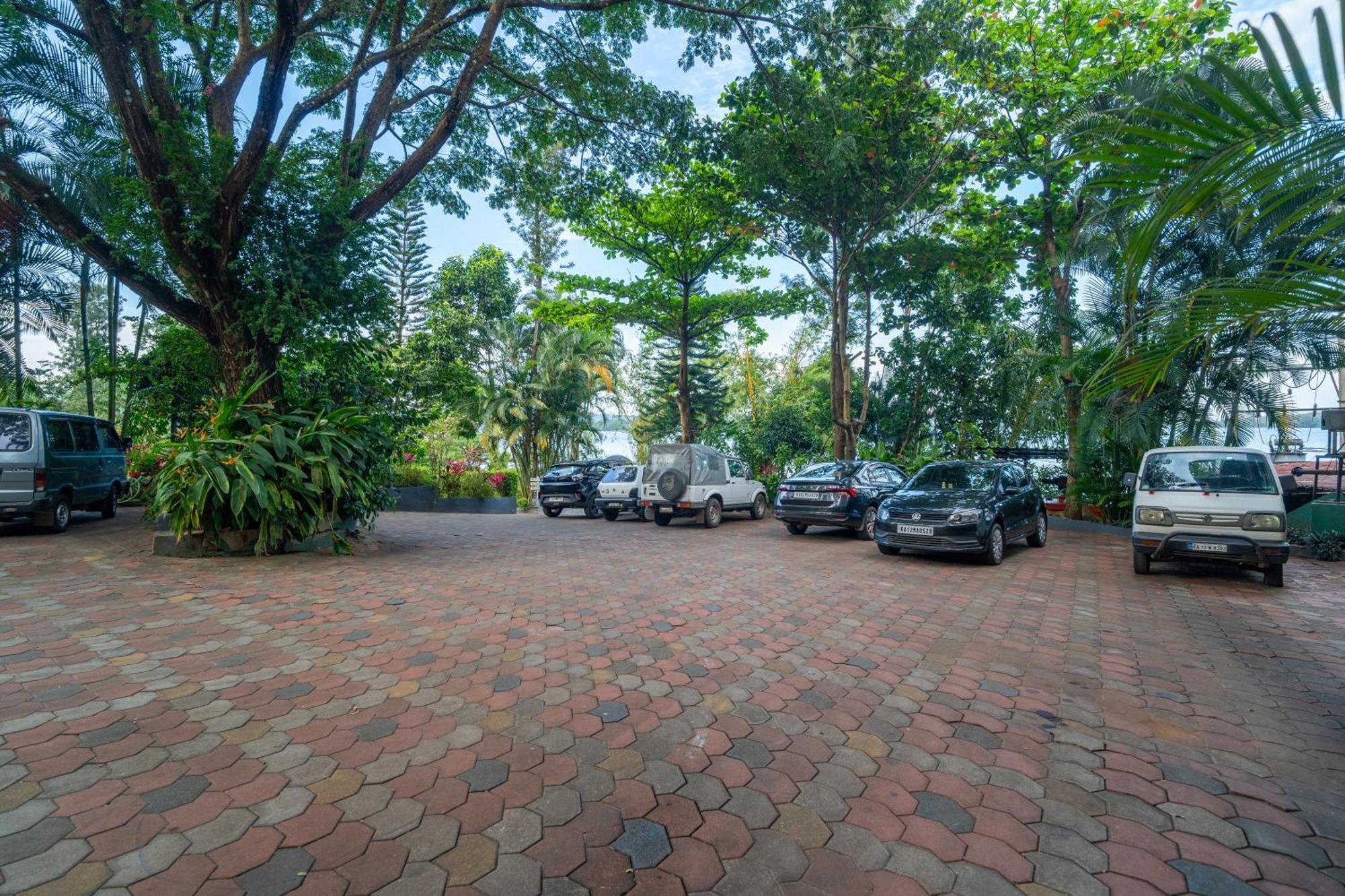 Coorg Jungle Camp Backwater Resort Suntikoppa Exterior foto